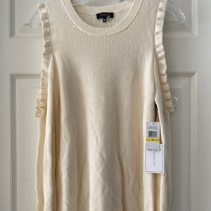 1 State beige sweater size Medium NWT. Cold shoulder sweater.